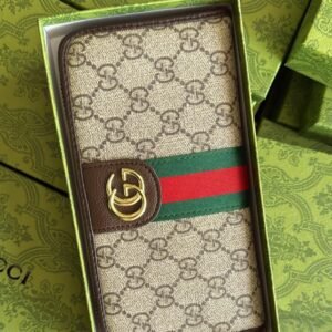 جزدان جوتشي كواليتي عالي مع علبة الشركة